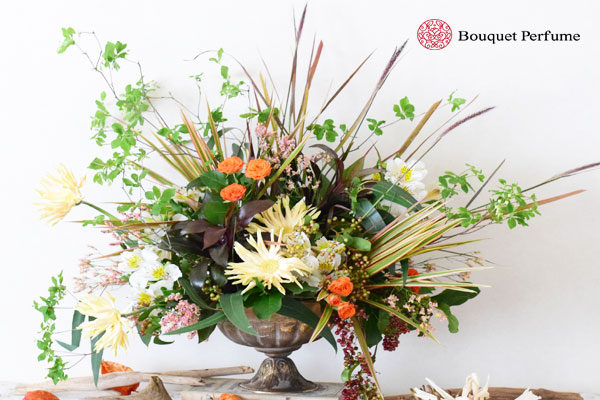 フラワーアレンジメント 長持ち ラッピング 水の量 置き場所の疑問解決 花が長持ちする方法とは フラワーアレンジメント教室 横浜