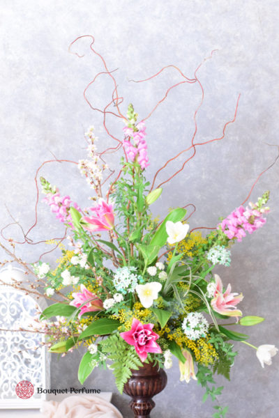 壇上の花 作り方 壇上のアレンジメントの作り方 花の選び方 フラワーアレンジメント教室 横浜