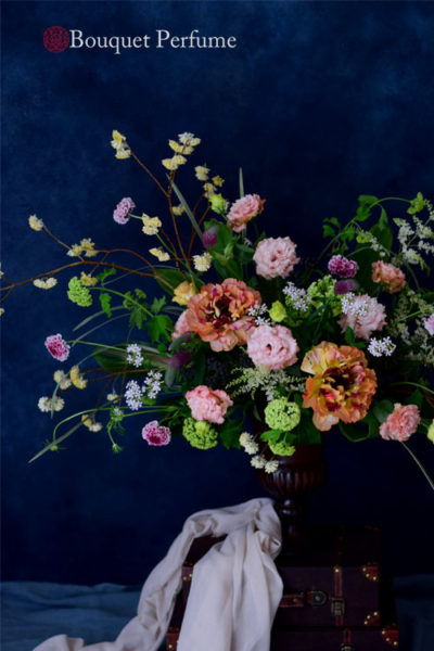 花器 選び方 花に合わせたオアシスの大きさ 花器の選び方のコツとは フラワーアレンジメント教室 横浜