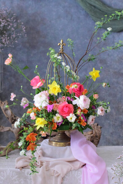 鳥かご　フラワーアレンジメント