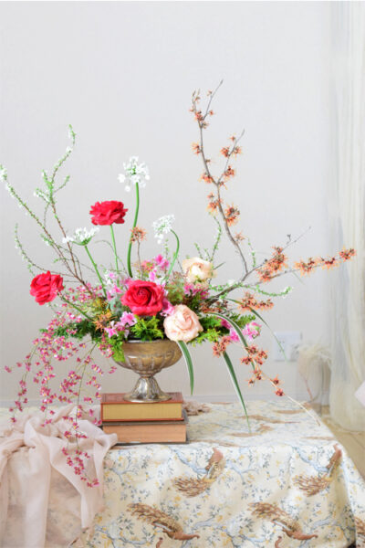 枝物　フラワーアレンジメント