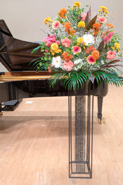 上大岡　スタンド花